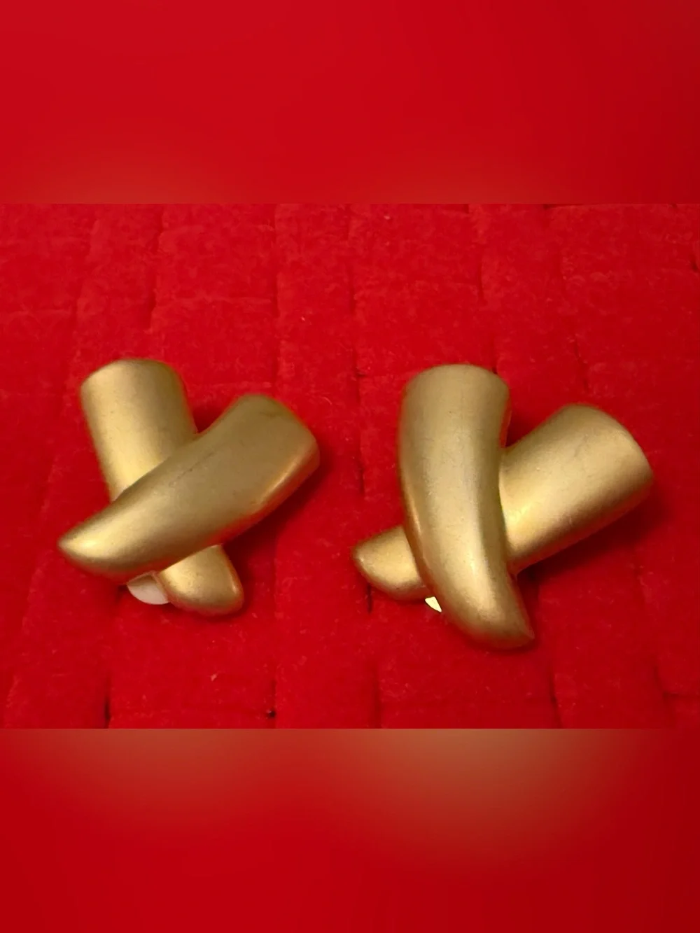 Vintage Matte Gold Tone Crossed Clip-On Earrings - Women Accessories